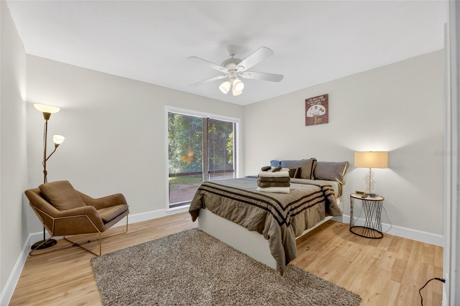 CRENSHAW LAKES - Residential