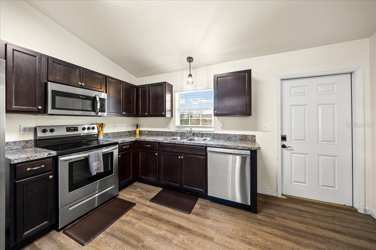OCALA RIDGE UN 1 - Residential Income