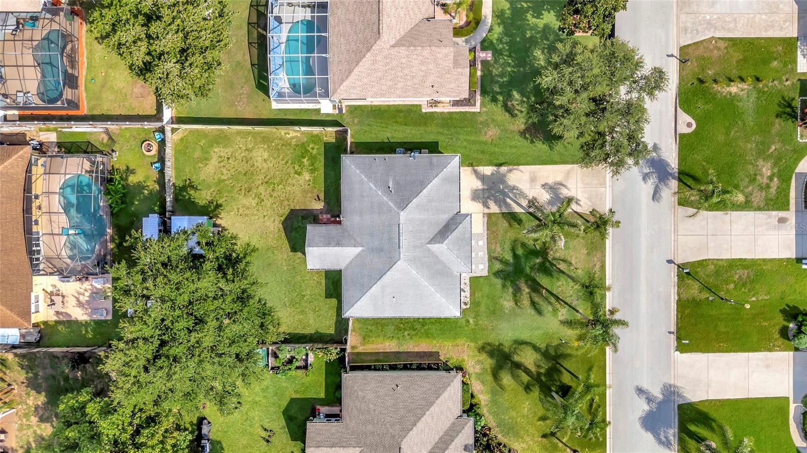LOUISA POINTE PH IV SUB - Residential