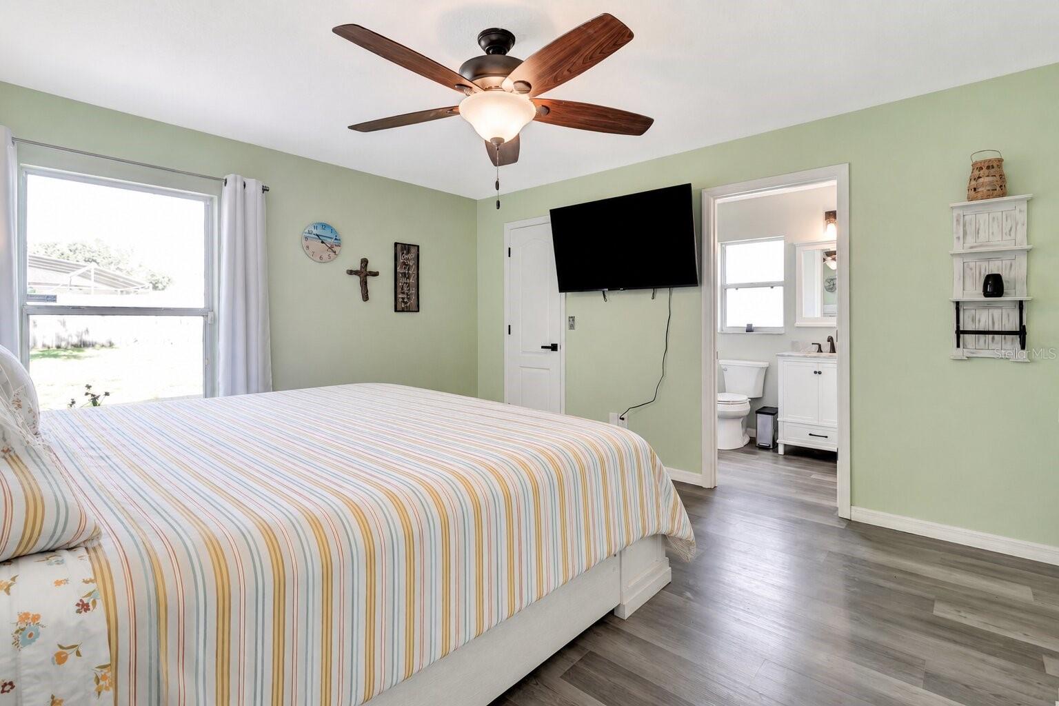 LOUISA POINTE PH IV SUB - Residential
