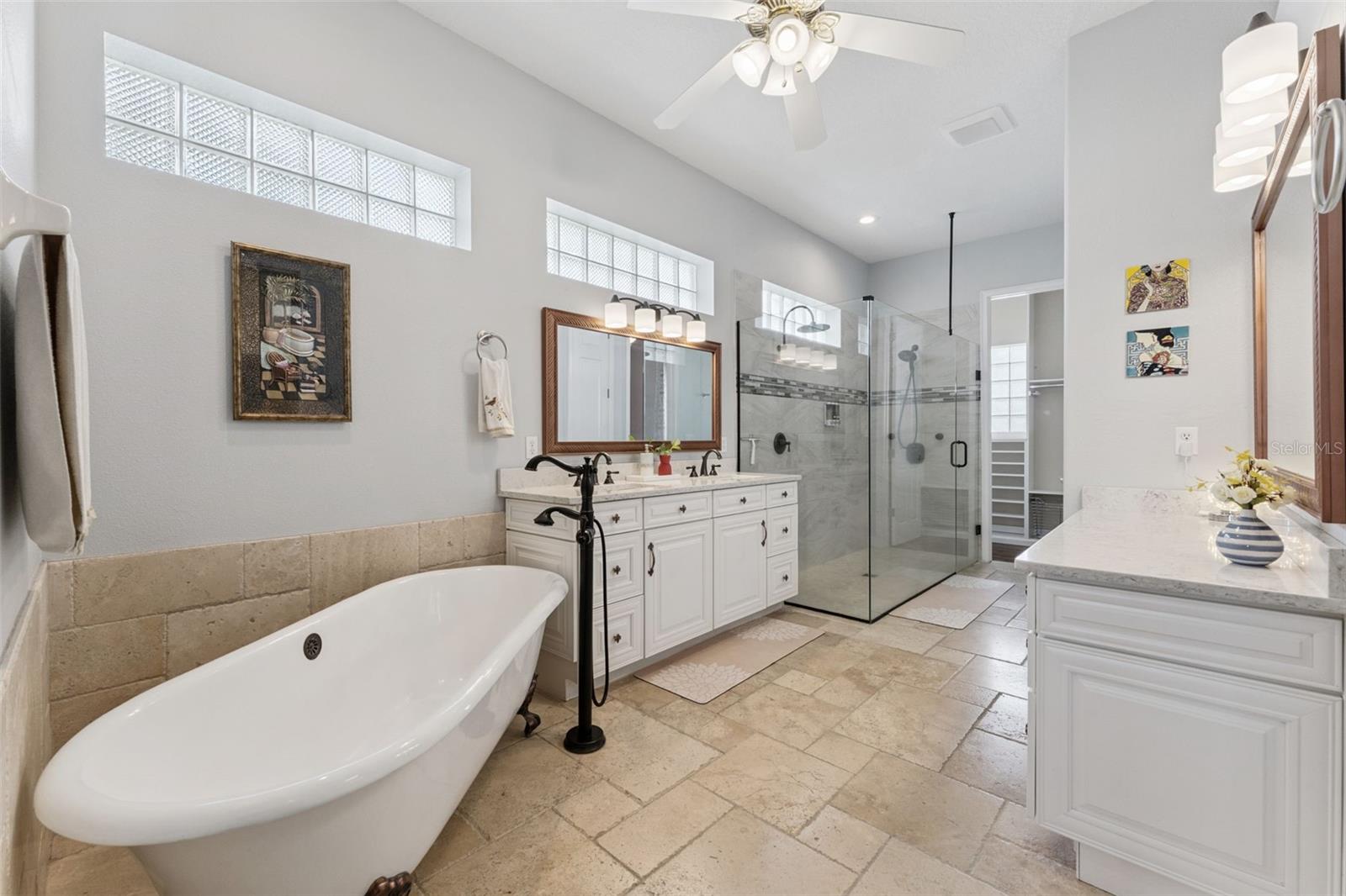 BUTLER BAY,WINDERMERE CLUB - Residential