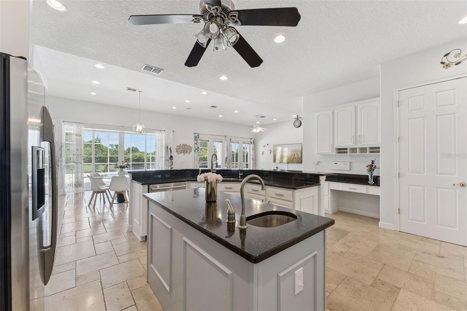 BUTLER BAY,WINDERMERE CLUB - Residential