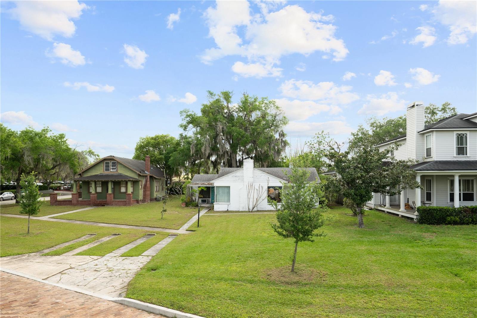 KILLARNEY ESTATES - Residential
