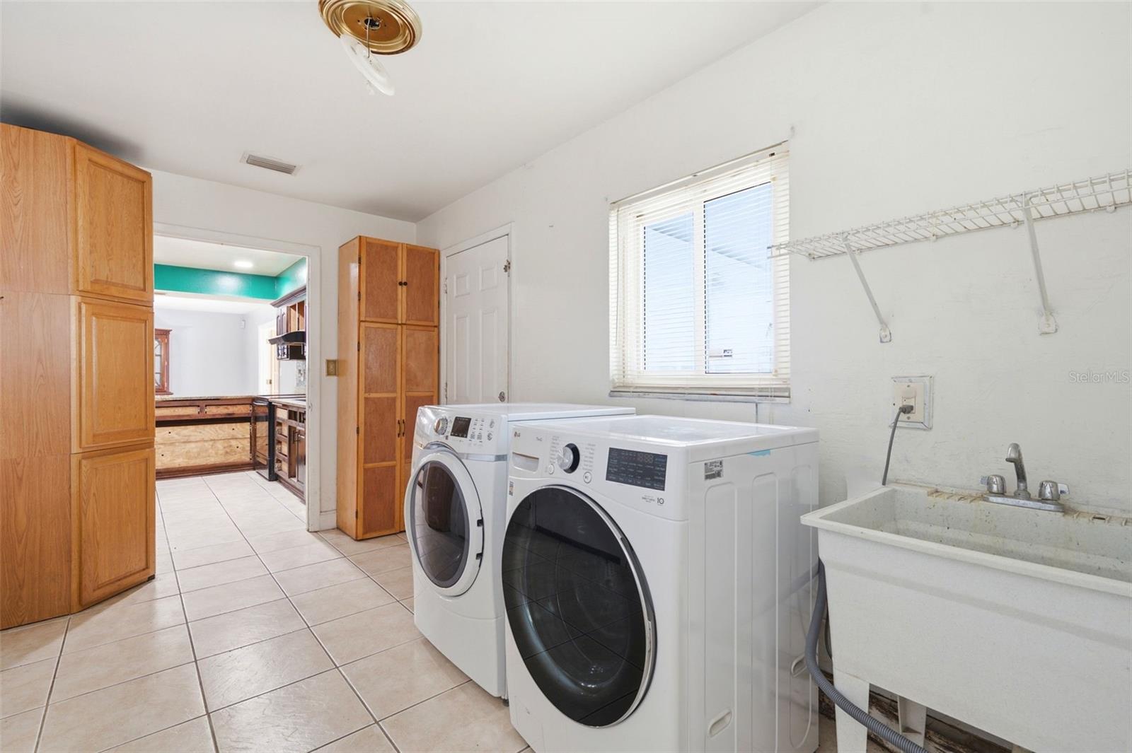 MELODIE PARK UNIT 2 - Residential