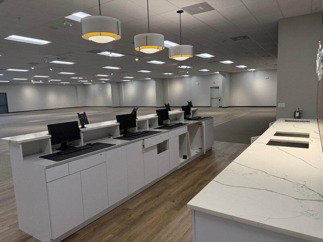 INDIAN RIVER ESTS REPLAT - Commercial Sale