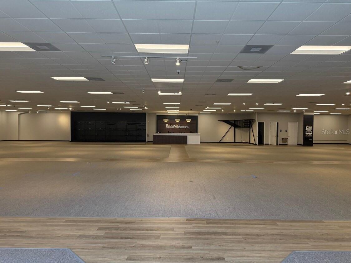 INDIAN RIVER ESTS REPLAT - Commercial Sale