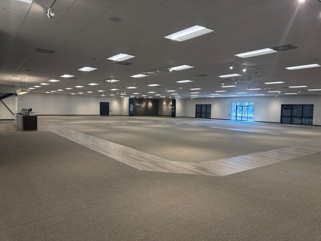 INDIAN RIVER ESTS REPLAT - Commercial Sale