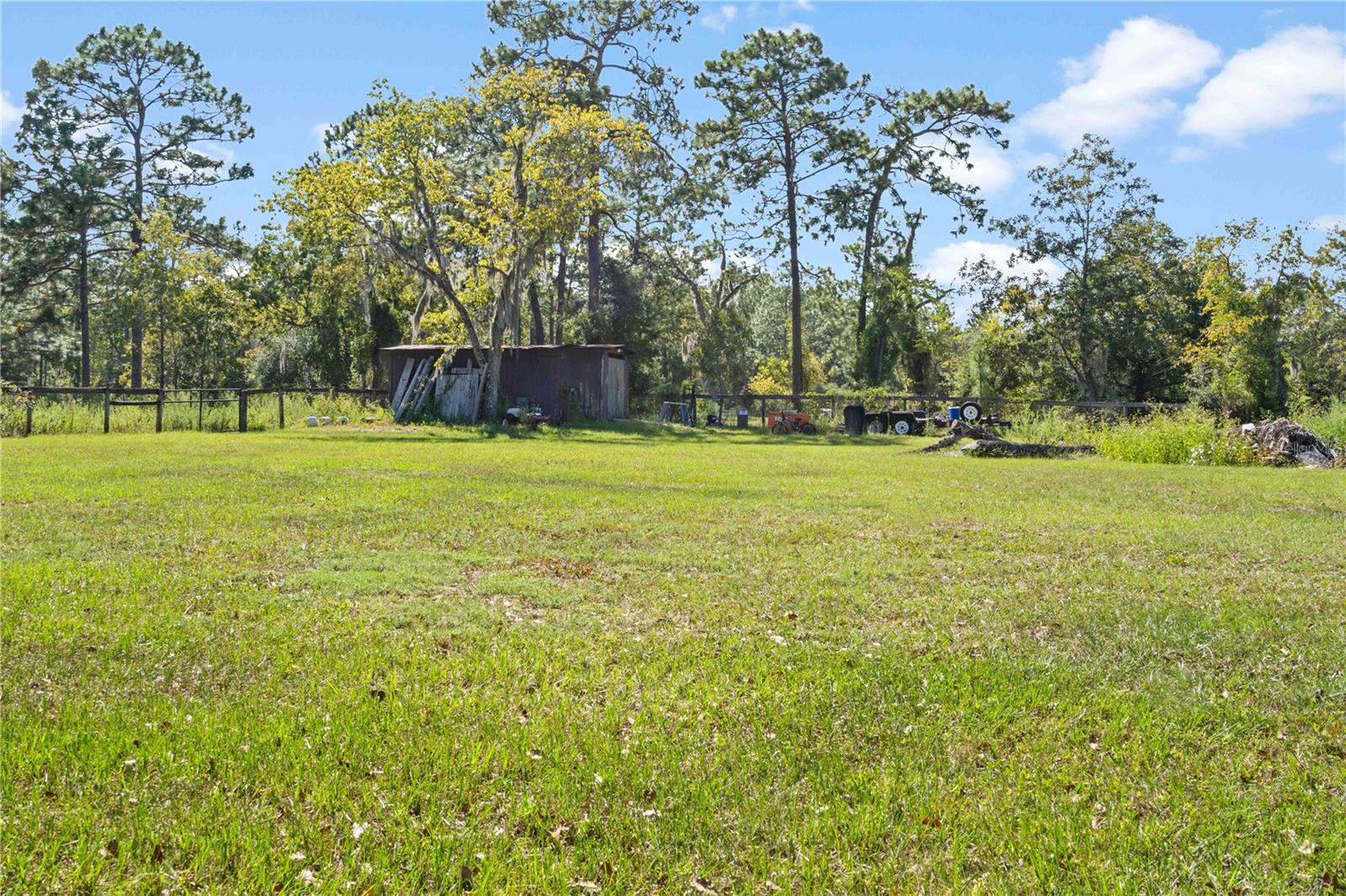 WOODLAND ACRES SUB - Residential