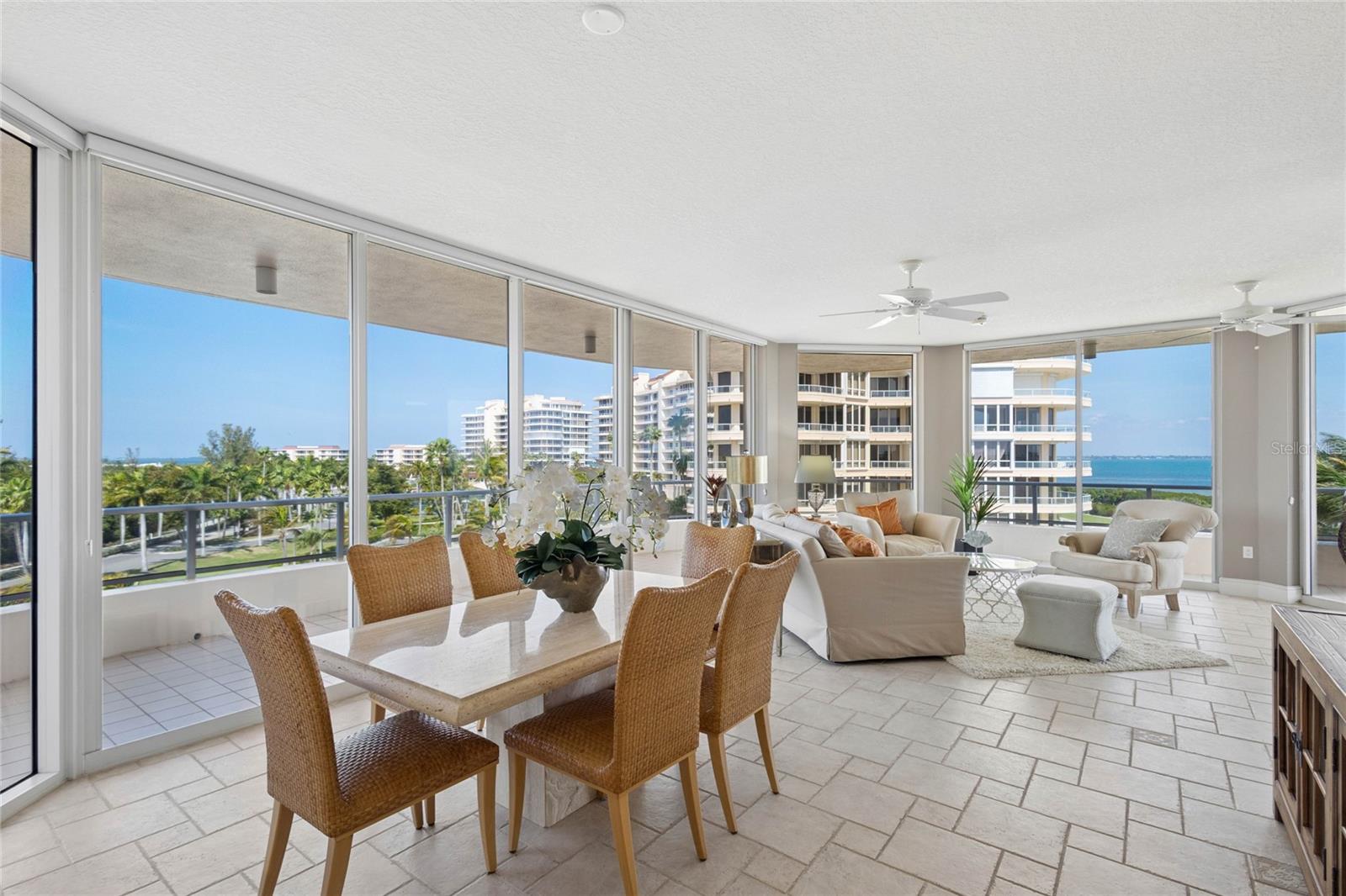 GRAND BAY 4 - Residential