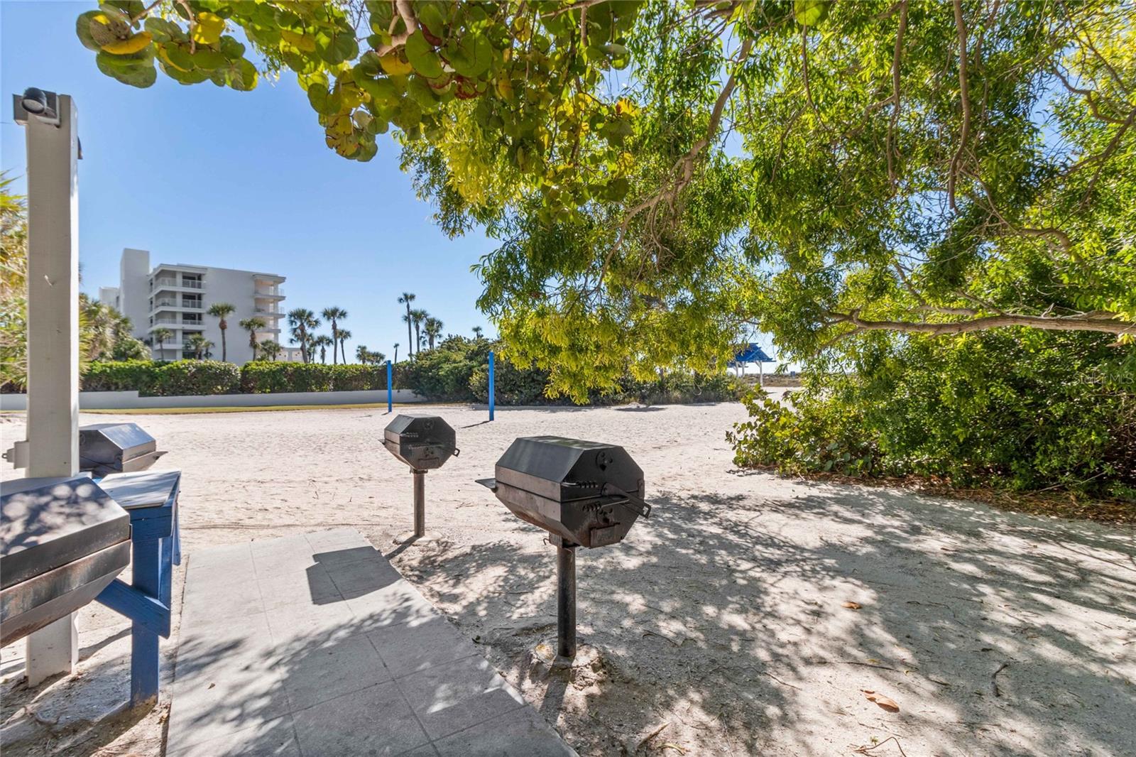GRAND BAY 4 - Residential