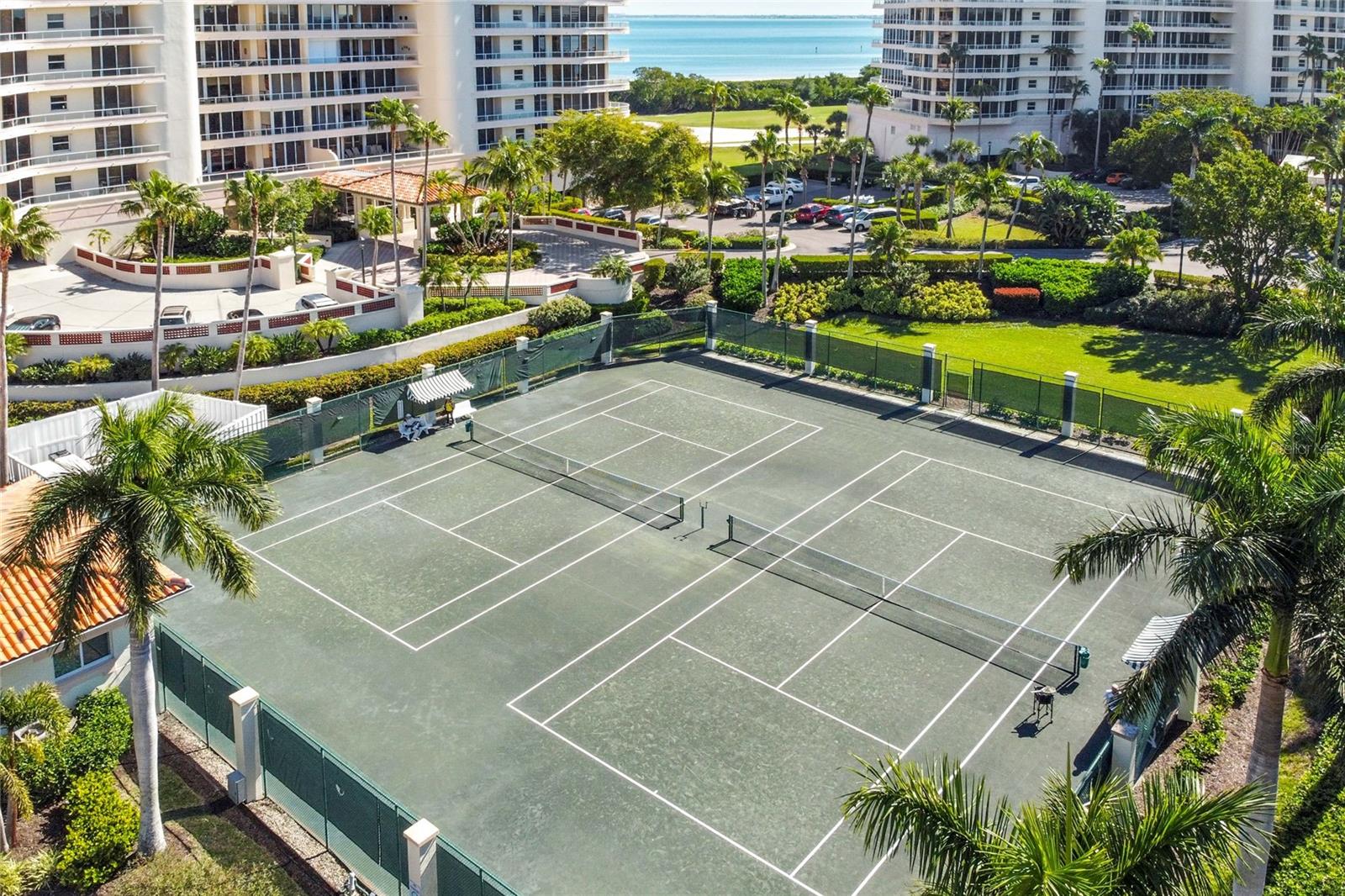 GRAND BAY 4 - Residential