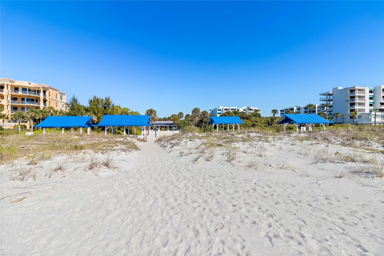 GRAND BAY 4 - Residential