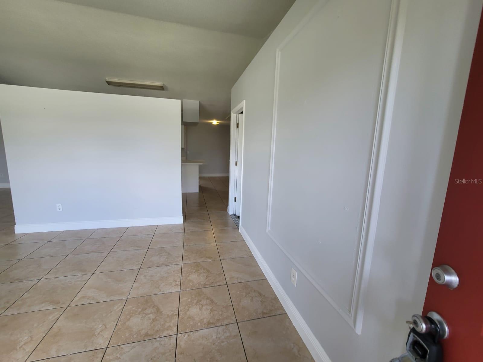 OAKS AT CYPRESS WOODS THE - Residential Lease