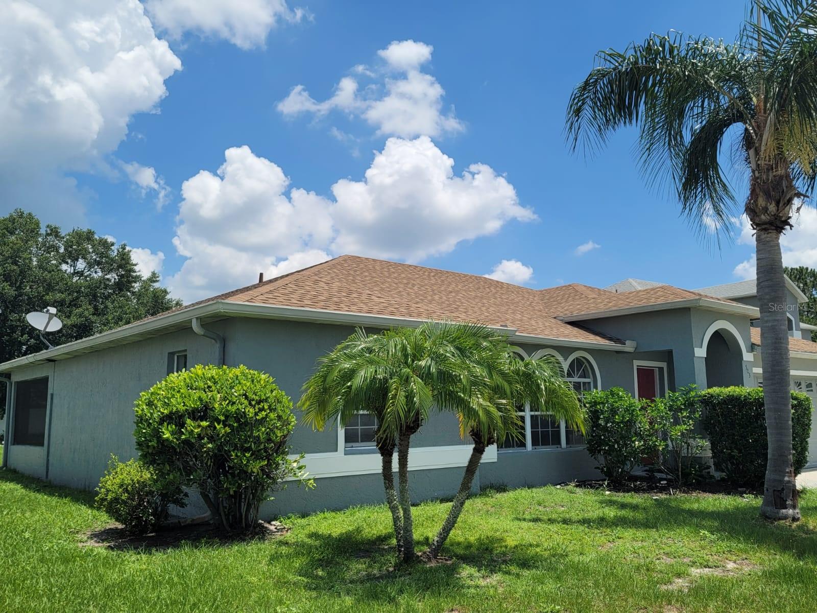 OAKS AT CYPRESS WOODS THE - Residential Lease