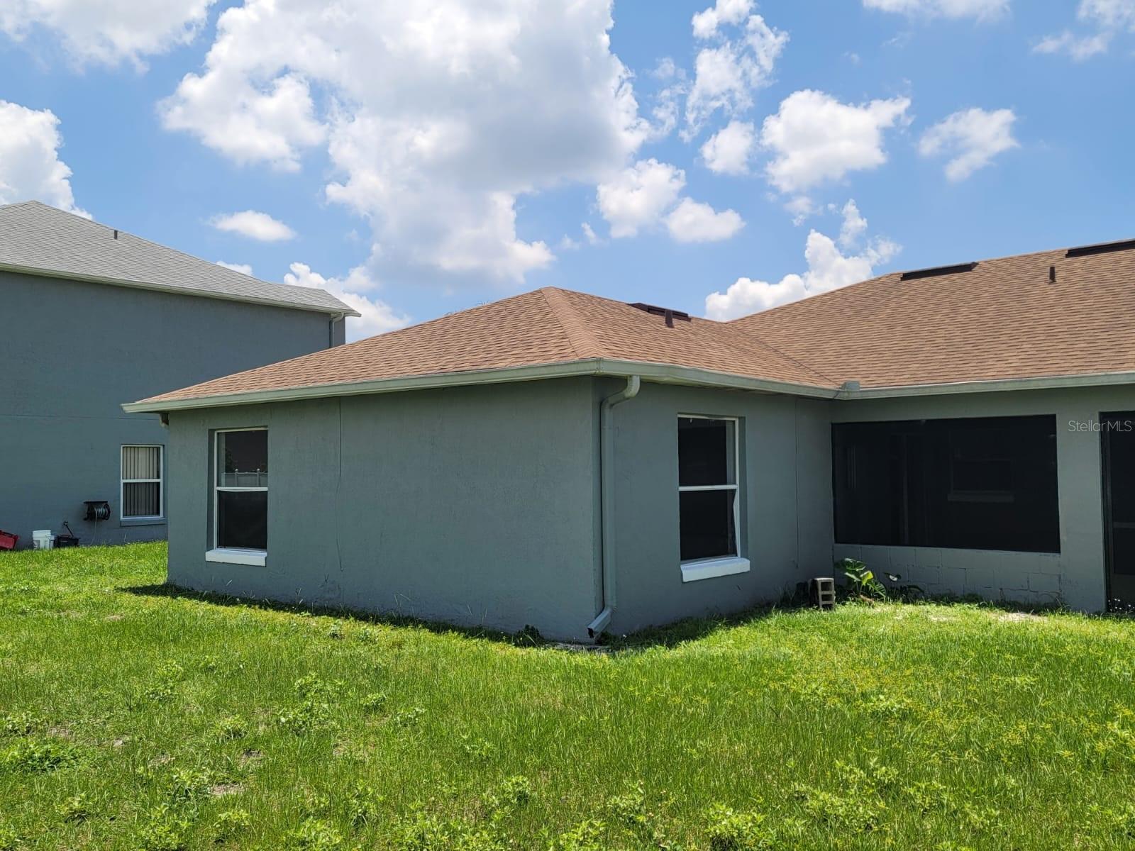 OAKS AT CYPRESS WOODS THE - Residential Lease