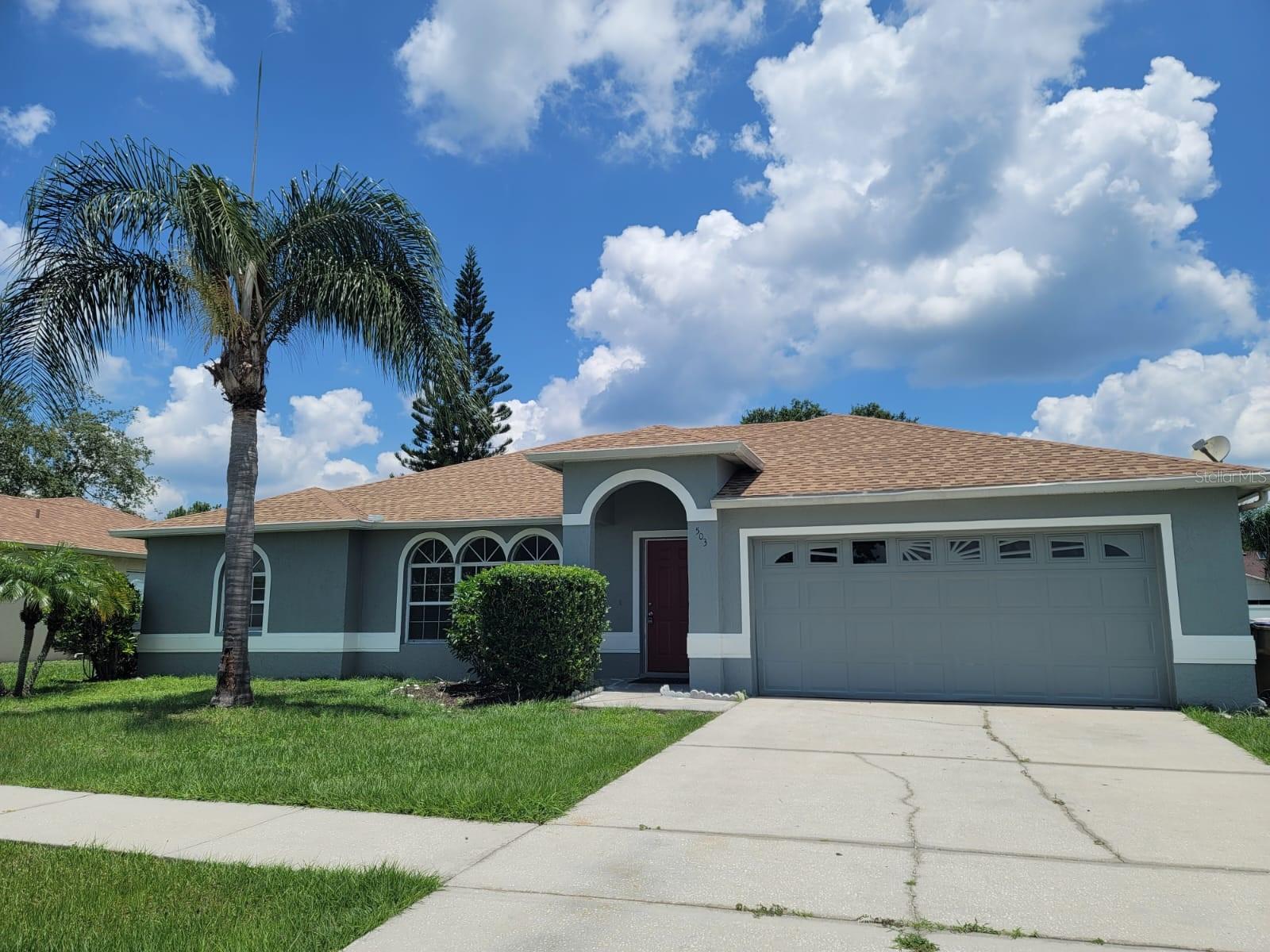 OAKS AT CYPRESS WOODS THE - Residential Lease
