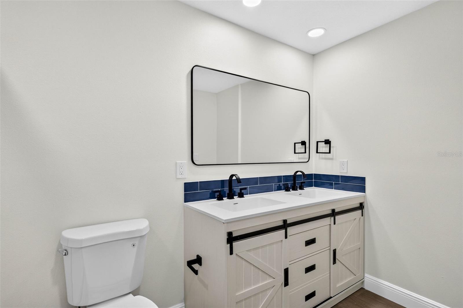 CUNNINGHAM HOMESITES - Residential