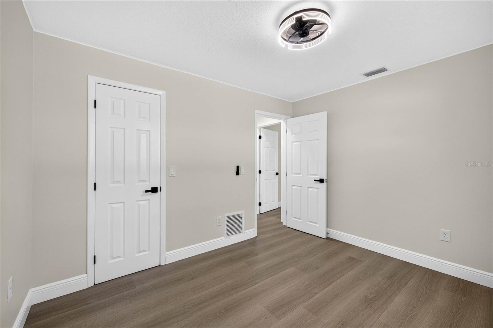 CUNNINGHAM HOMESITES - Residential