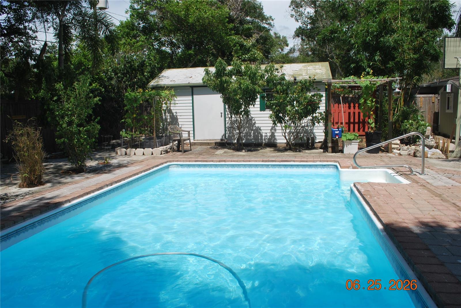 SUTHERLAND TOWN OF - Residential