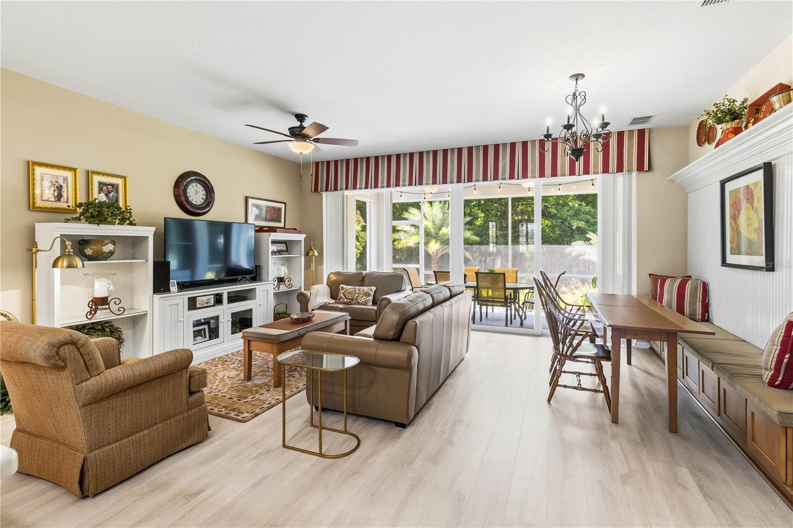 CARILLON LAKES PH 03B - Residential