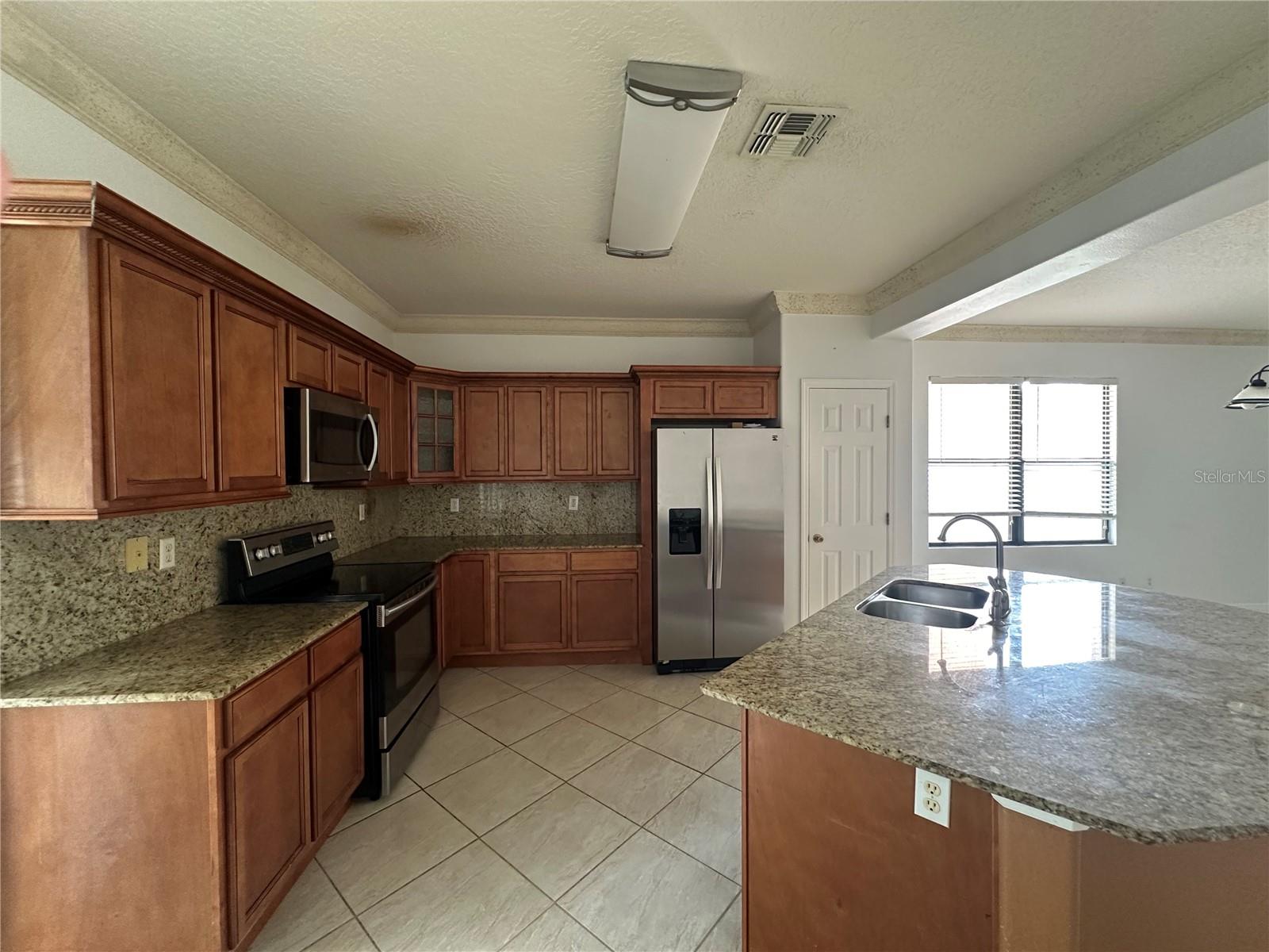 BELLA VISTA/TIVOLI WOODS - Residential Lease