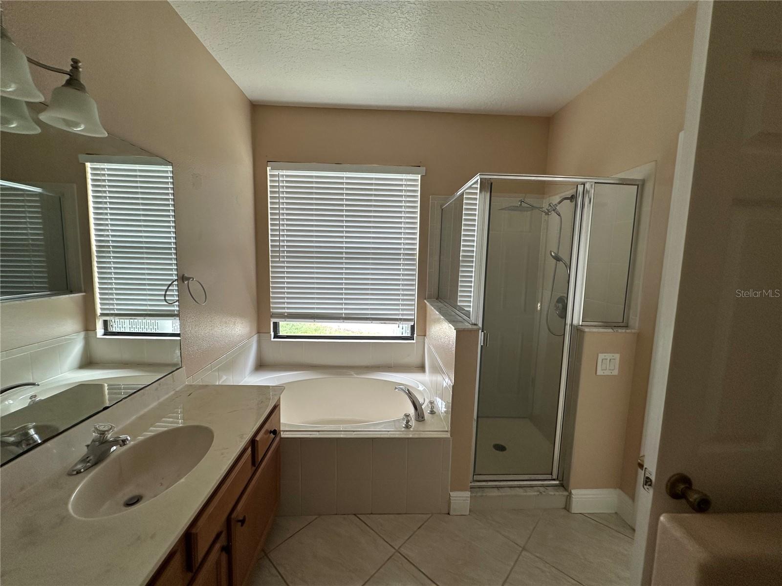 BELLA VISTA/TIVOLI WOODS - Residential Lease