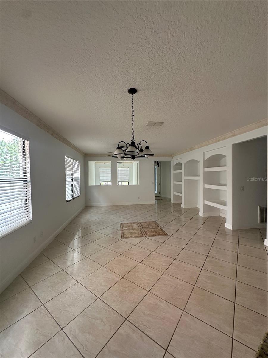 BELLA VISTA/TIVOLI WOODS - Residential Lease