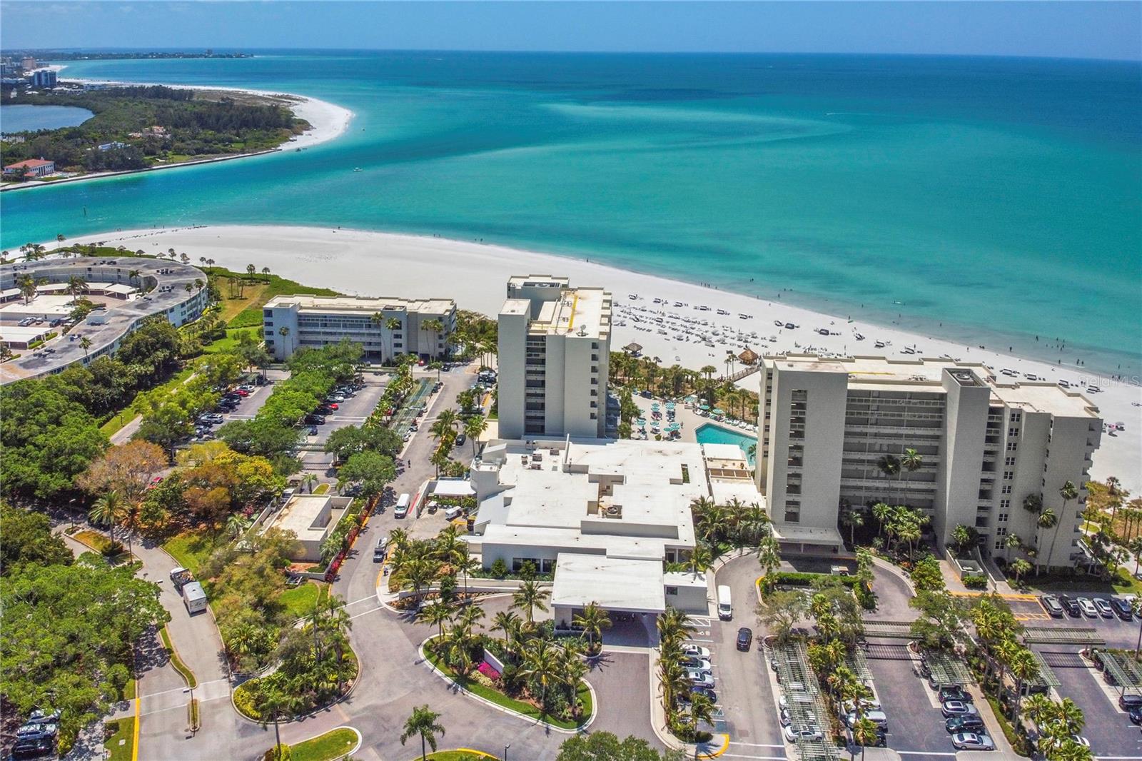 INN ON THE BEACH PH I - Residential