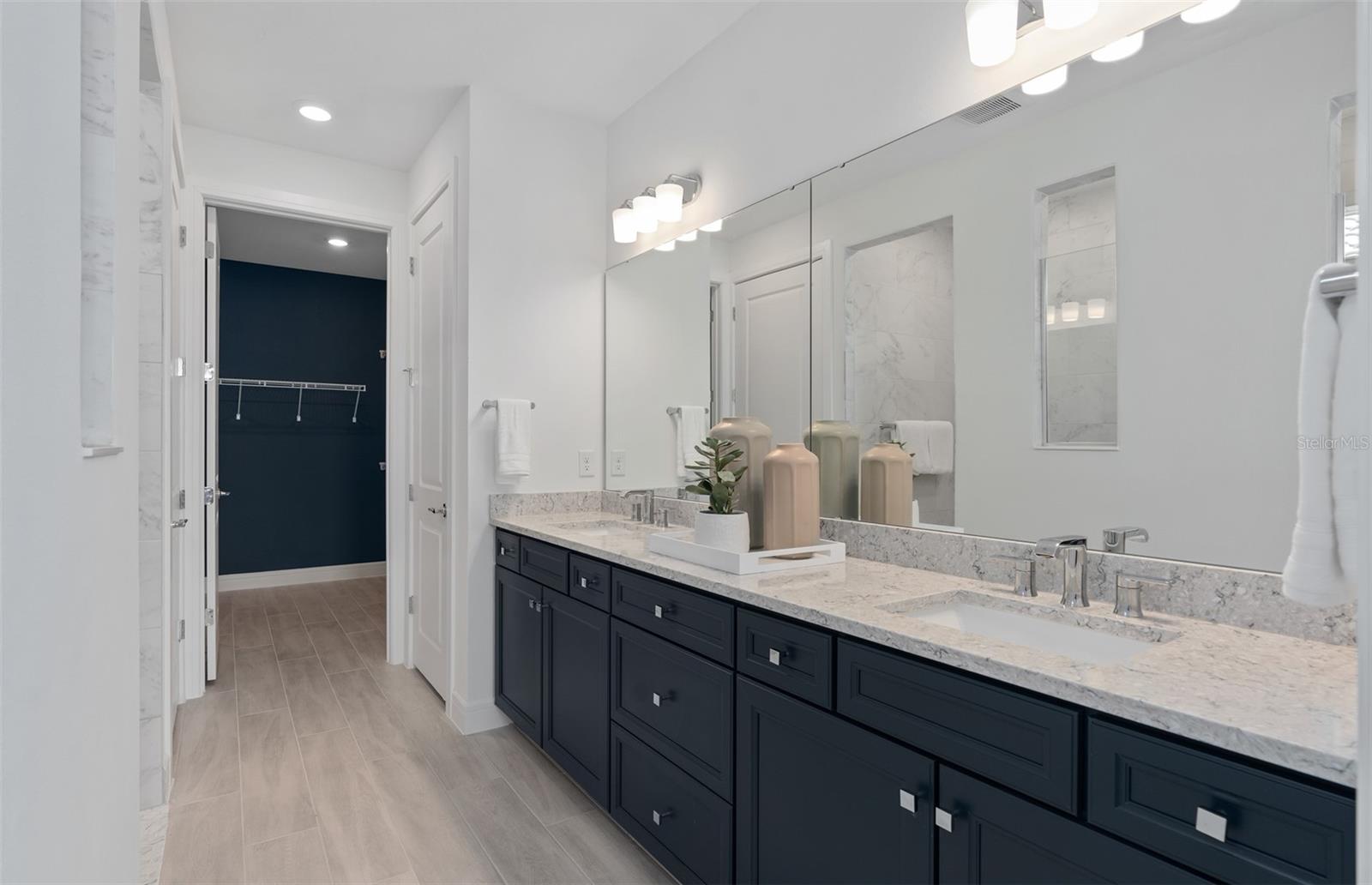 DEL WEBB LAKEHAVEN - Residential