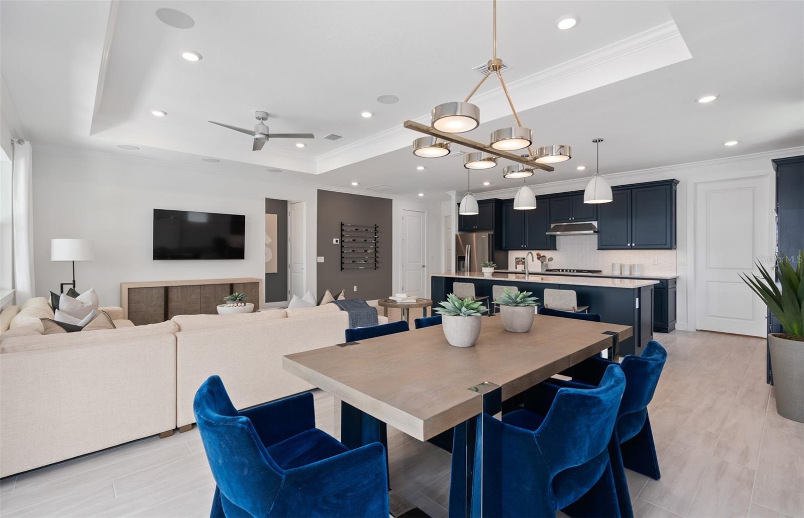 DEL WEBB LAKEHAVEN - Residential