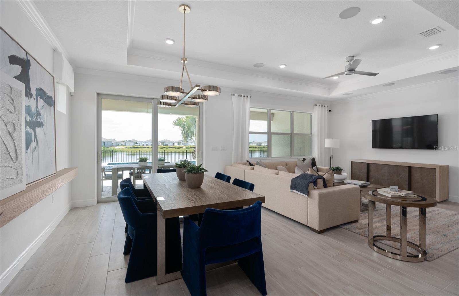 DEL WEBB LAKEHAVEN - Residential