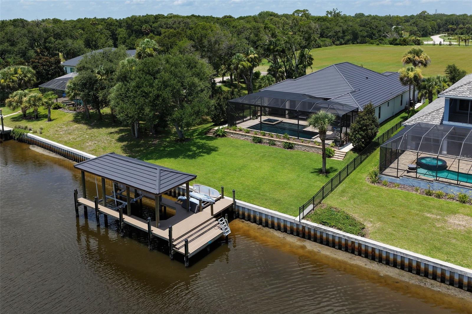 SEASIDE LANDINGS - Residential