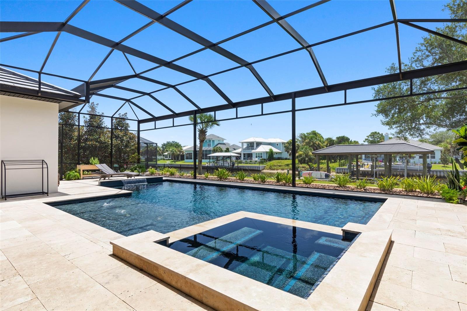 SEASIDE LANDINGS - Residential