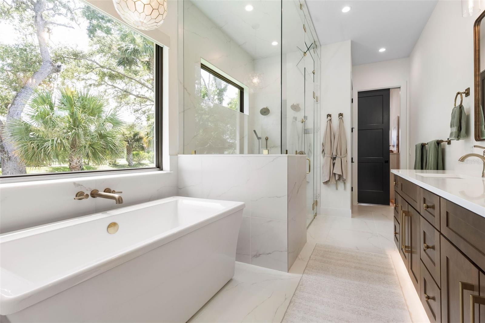 SEASIDE LANDINGS - Residential