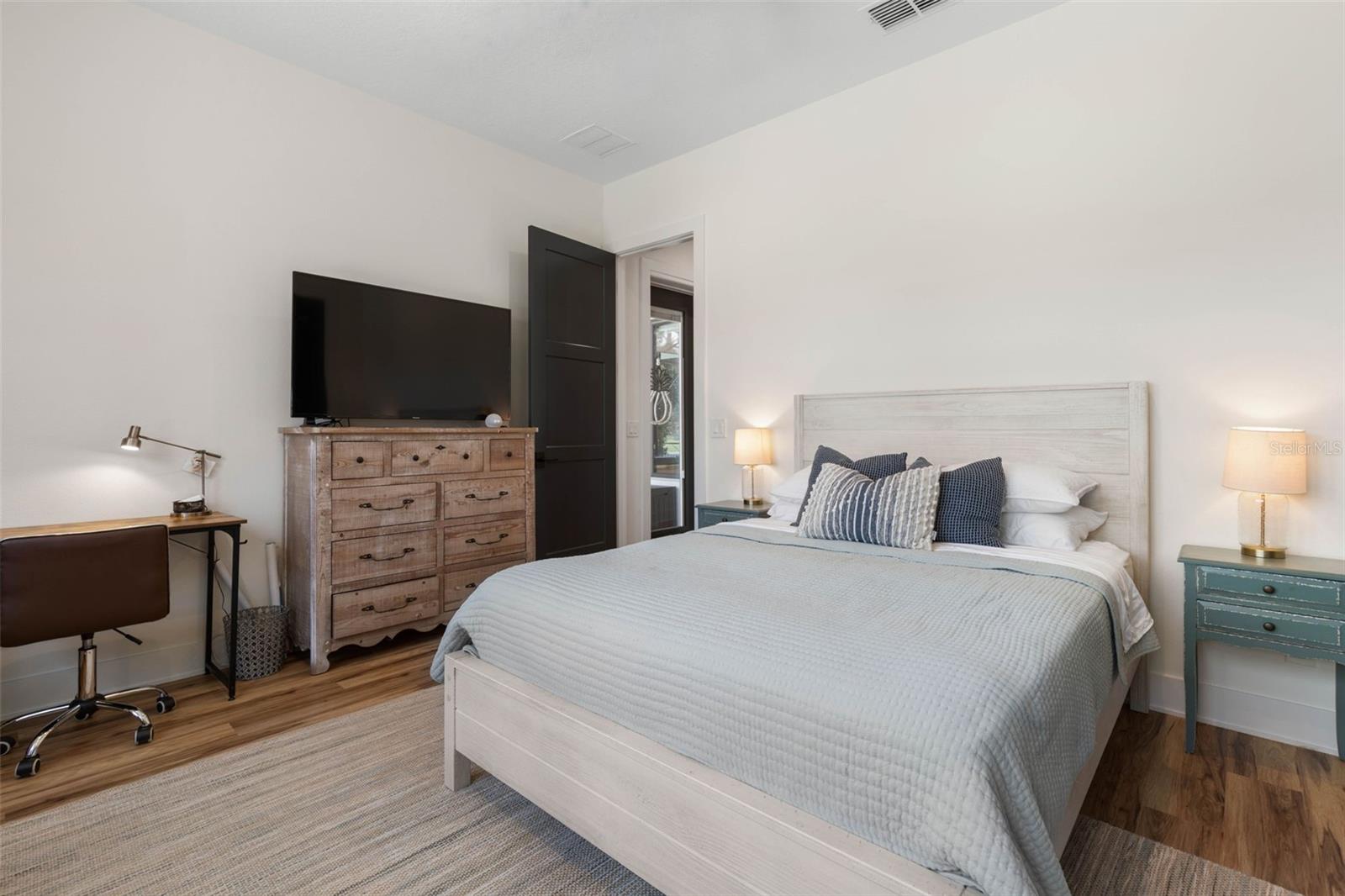 SEASIDE LANDINGS - Residential