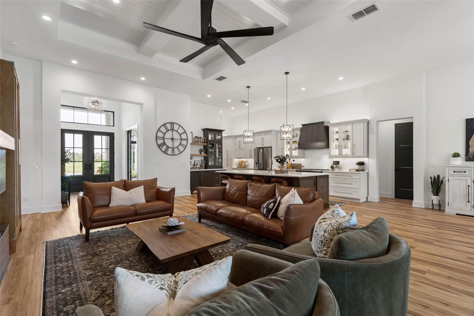 SEASIDE LANDINGS - Residential