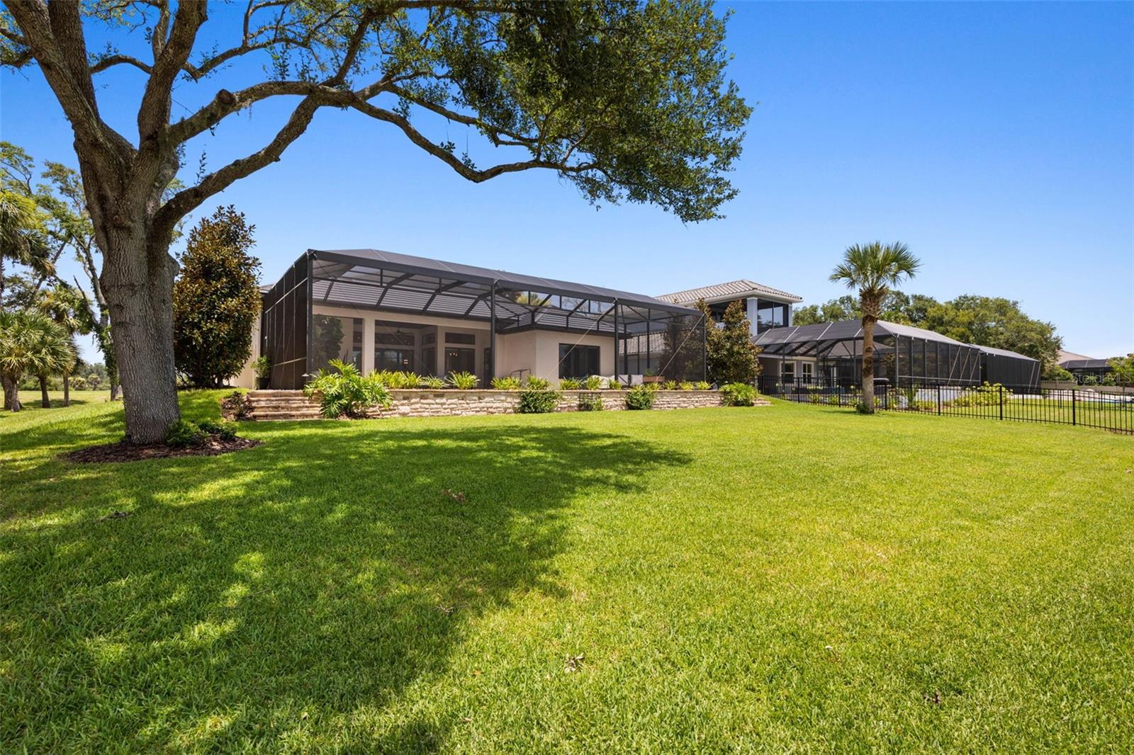 SEASIDE LANDINGS - Residential