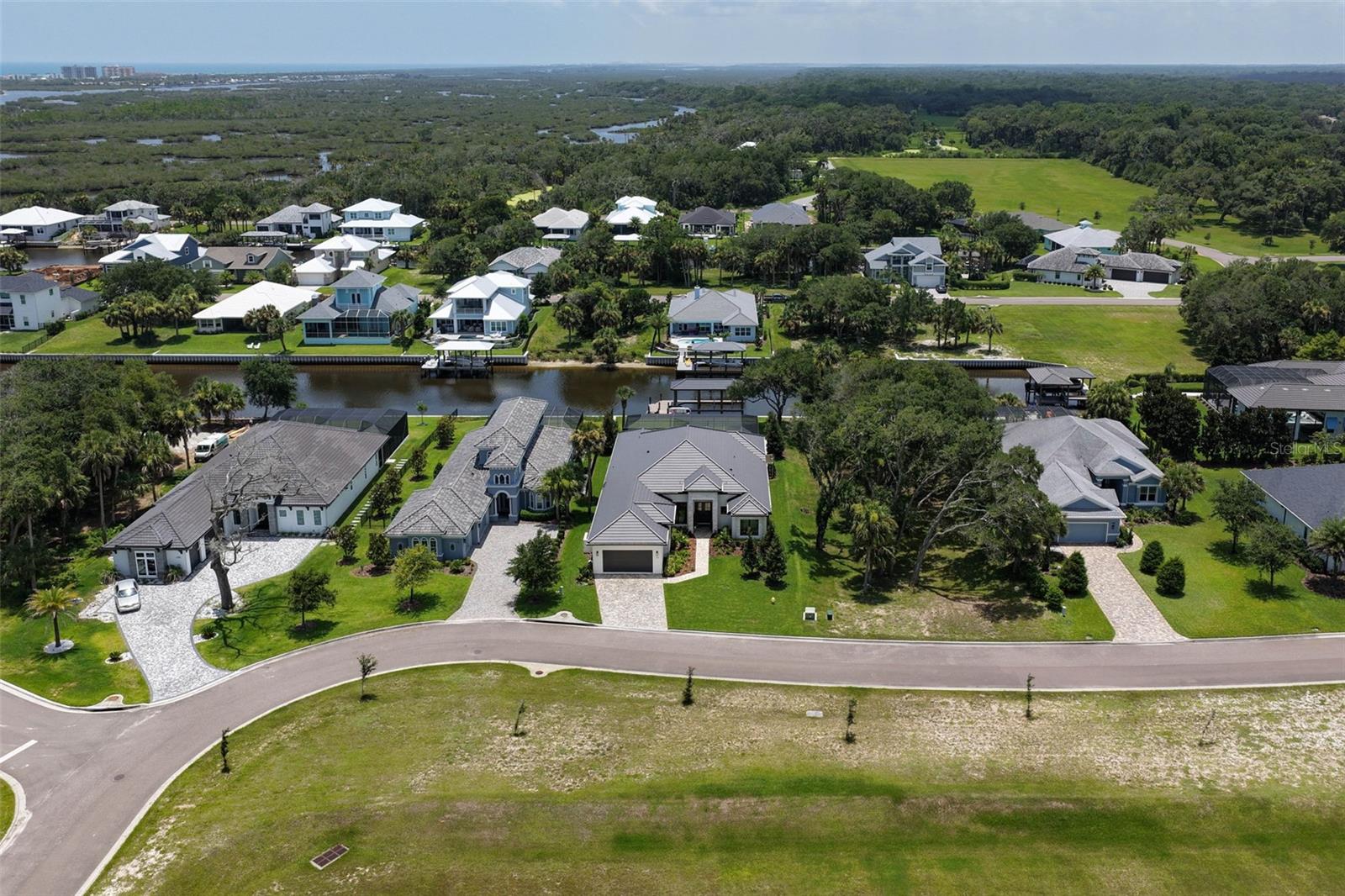 SEASIDE LANDINGS - Residential