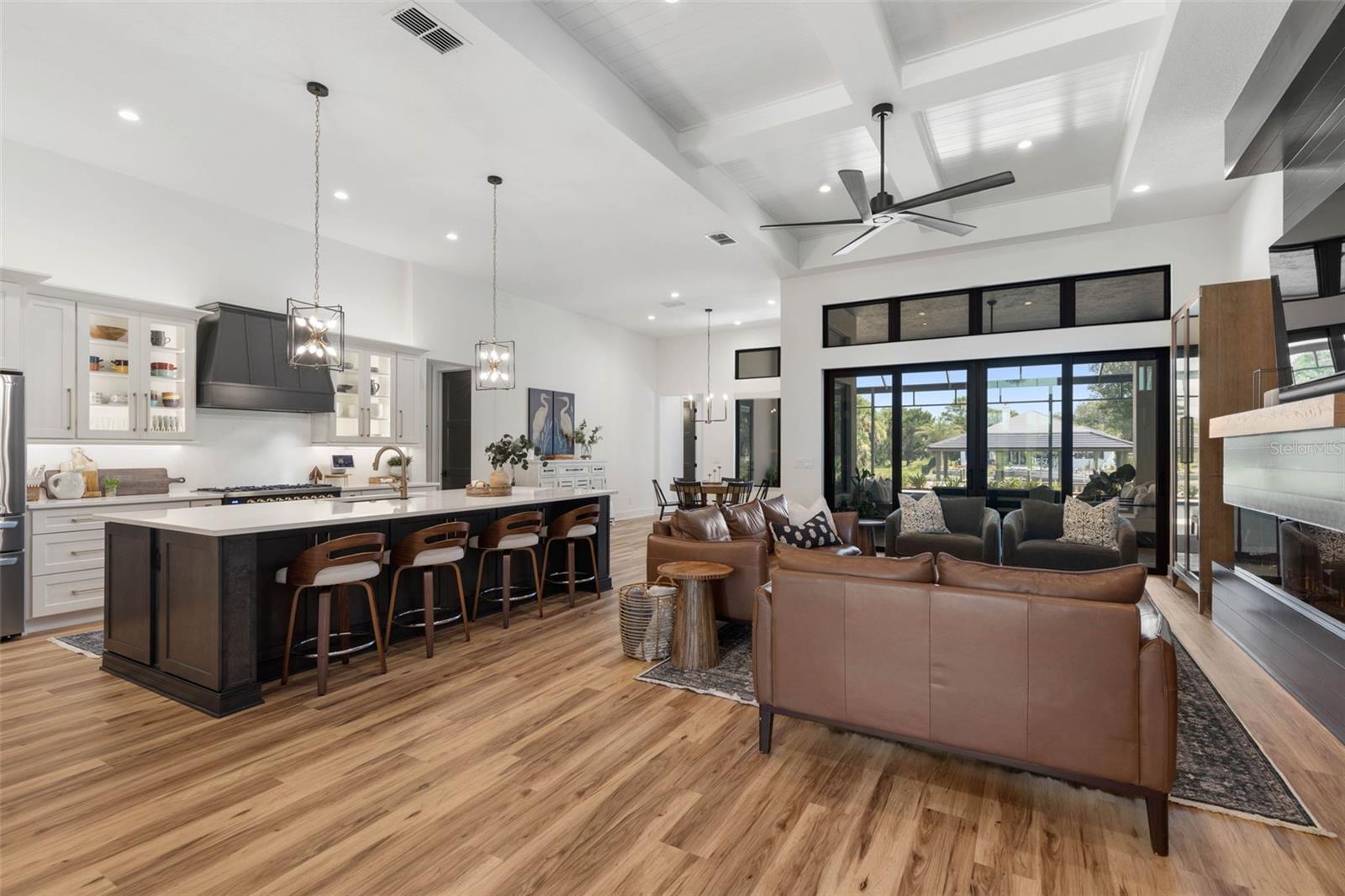SEASIDE LANDINGS - Residential