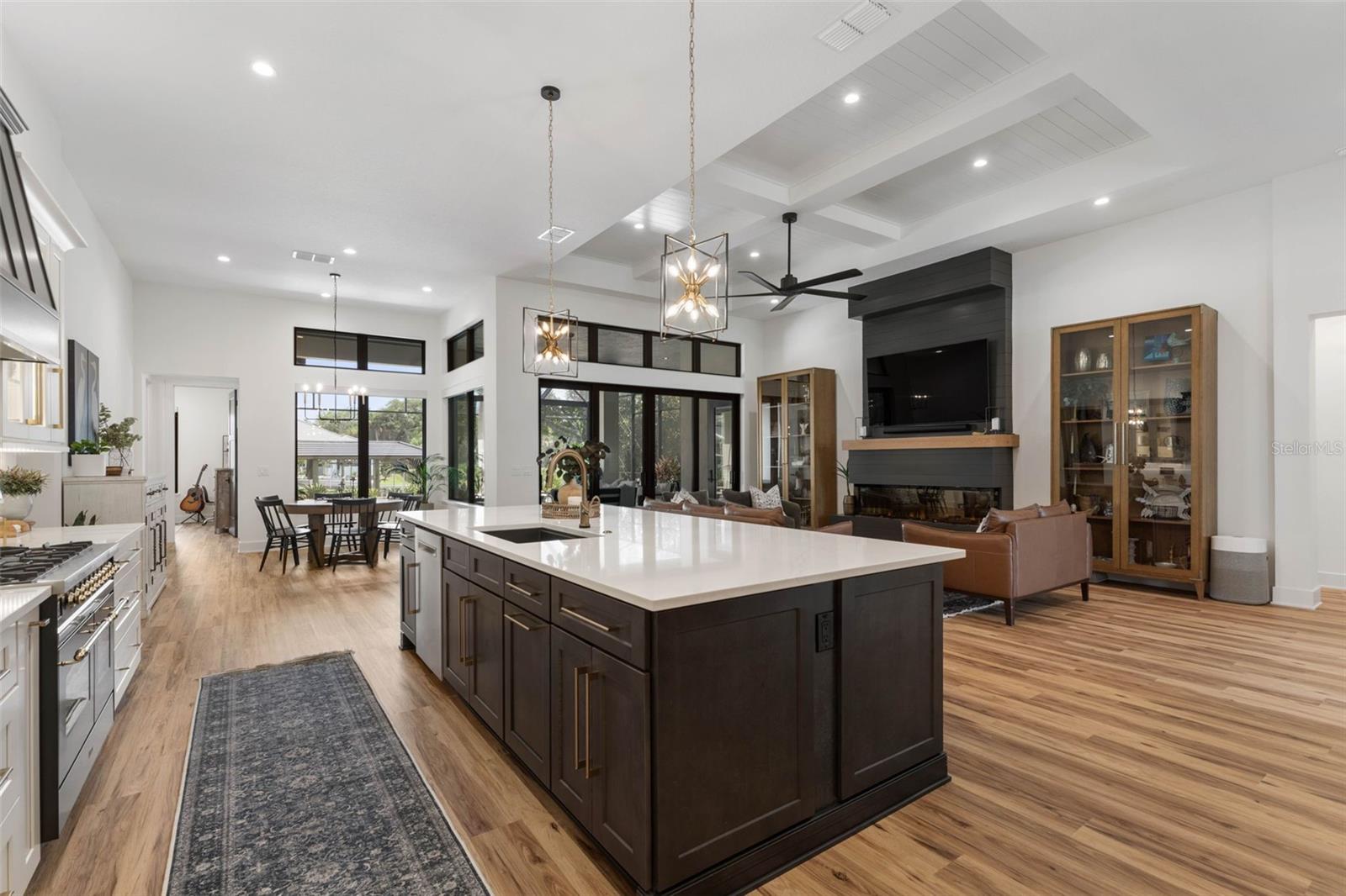 SEASIDE LANDINGS - Residential
