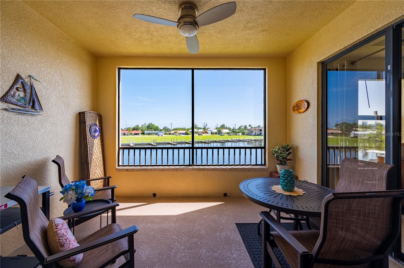OUTLOOK COVE - Residential
