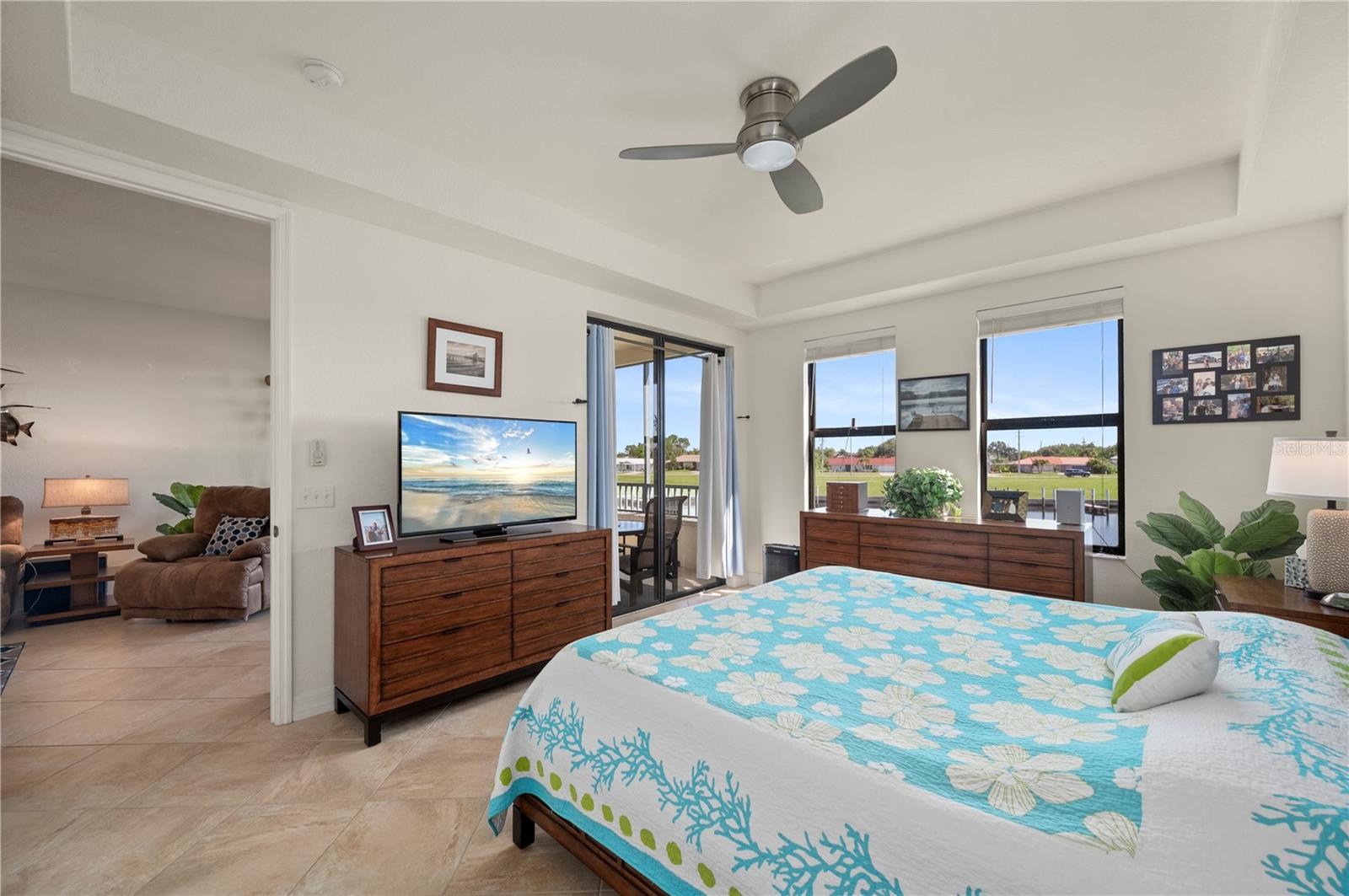 OUTLOOK COVE - Residential