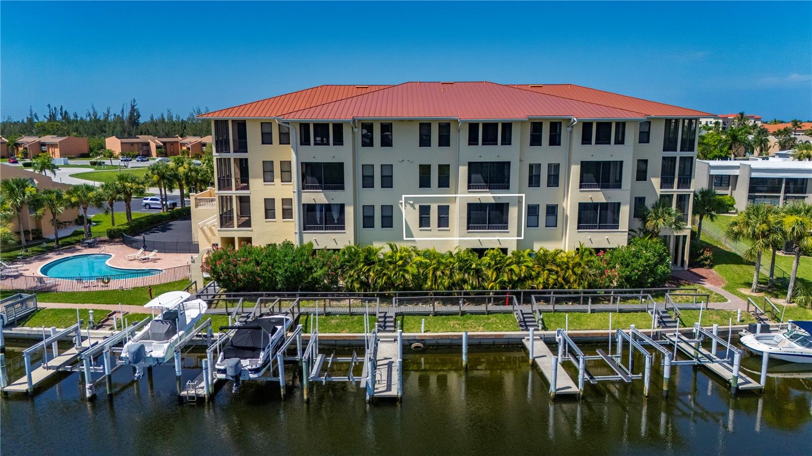 OUTLOOK COVE - Residential
