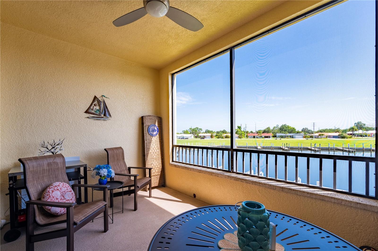 OUTLOOK COVE - Residential