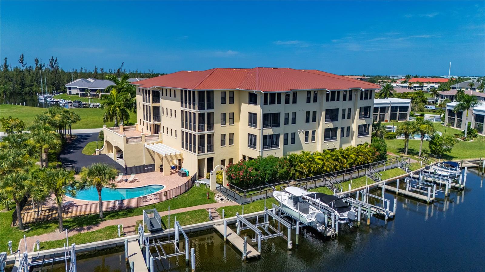 OUTLOOK COVE - Residential