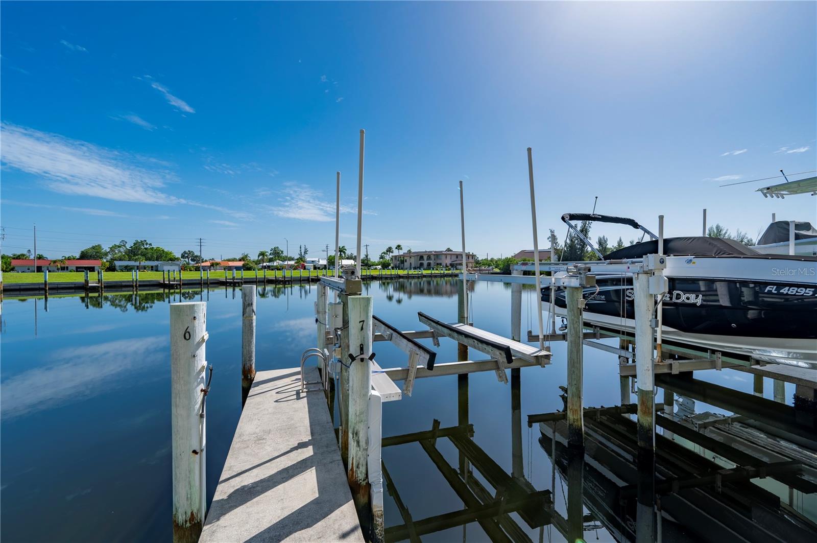OUTLOOK COVE - Residential