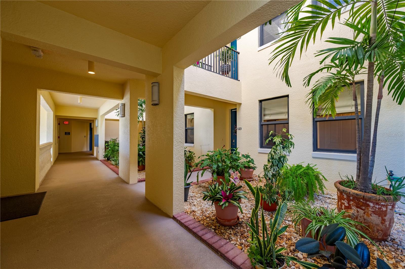OUTLOOK COVE - Residential