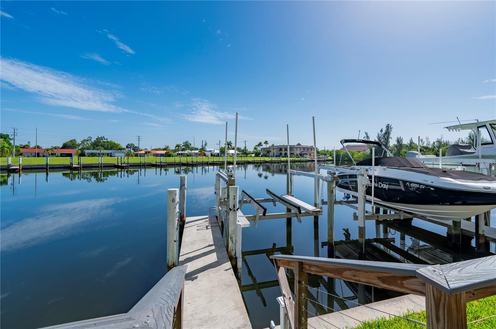 OUTLOOK COVE - Residential
