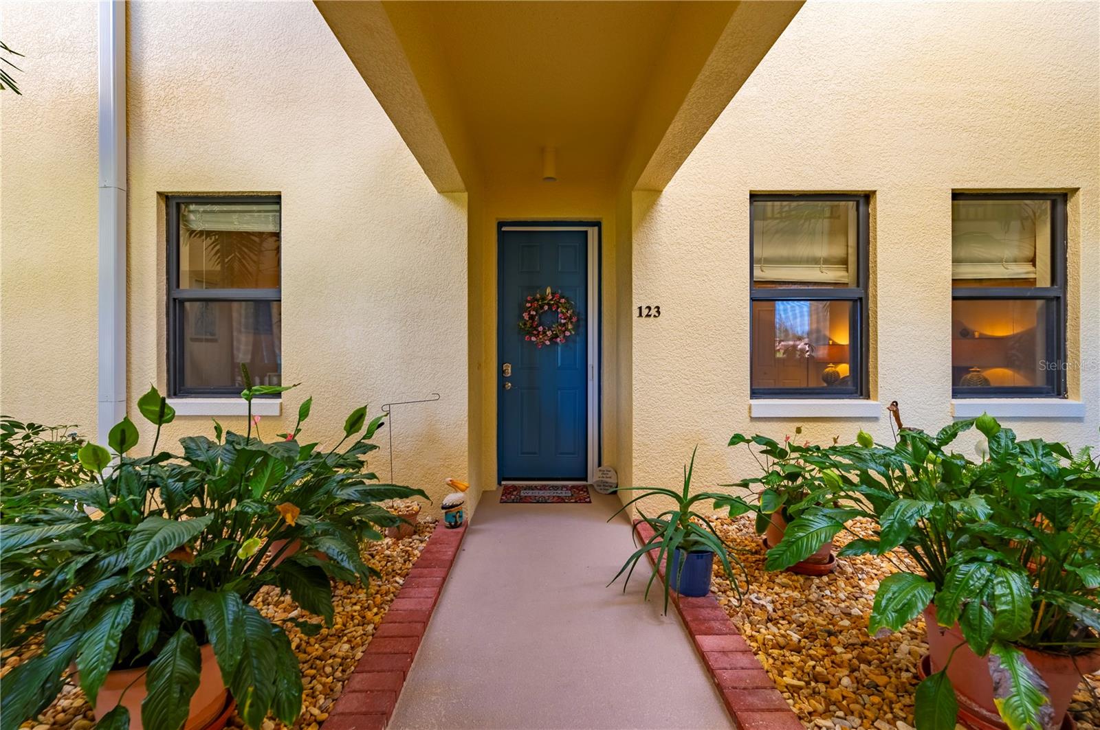 OUTLOOK COVE - Residential