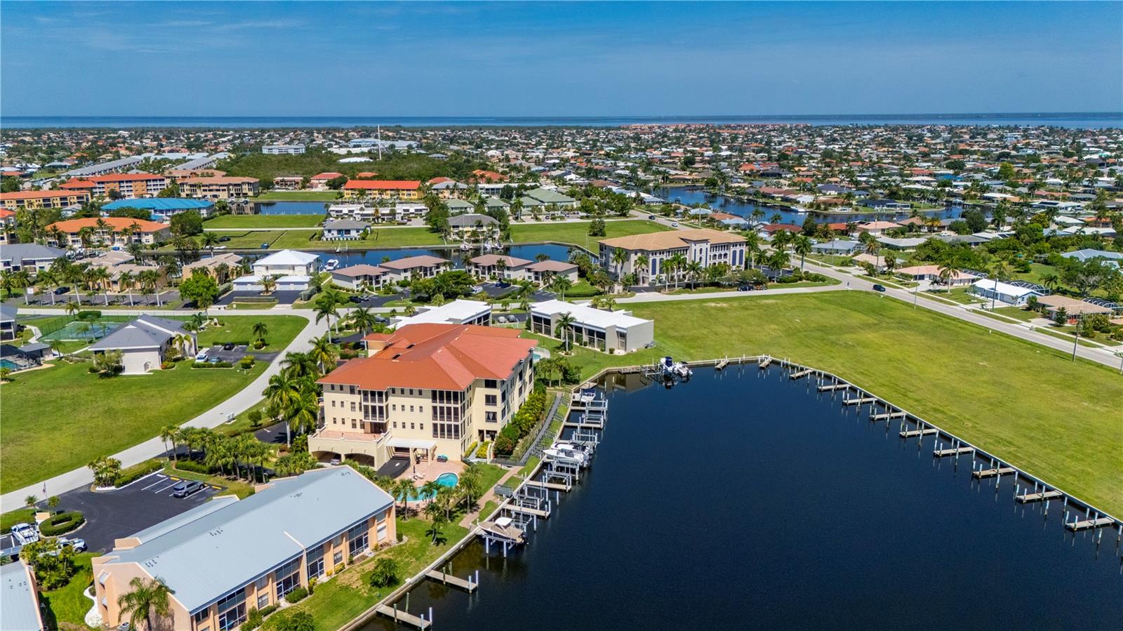 OUTLOOK COVE - Residential